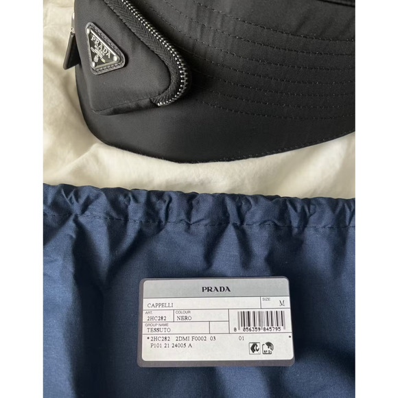 PRADA RE-NYLON POUCH BUCKET HAT BLACK SIZE MEDIUM - Picture 3 of 8
